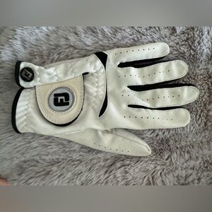 Youth golf glove